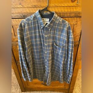 Men’s Columbia blue plaid flannel